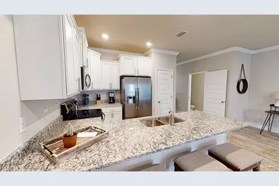 201 S E St, Pensacola, FL 32502 - Photo 13