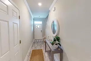 201 S E St, Pensacola, FL 32502 - Photo 5