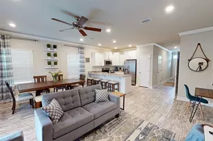 201 S E St, Pensacola, FL 32502 - Photo 19