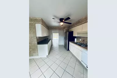 4733 Huron Dr, Pensacola, FL 32507 - Photo 13