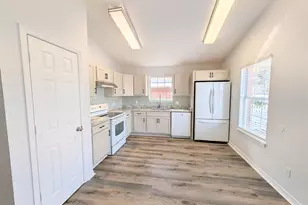 28 Easton St, Cantonment, FL 32533 - Photo 11