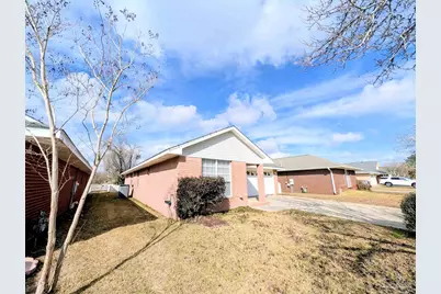 28 Easton St, Cantonment, FL 32533 - Photo 3