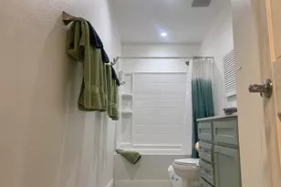 2866 Villa Woods Cir, Gulf Breeze, FL 32563 - Photo 5