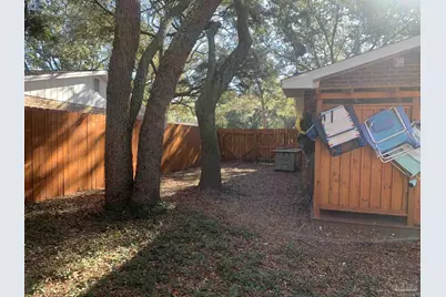 2866 Villa Woods Cir, Gulf Breeze, FL 32563 - Photo 13