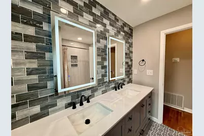 205 Fairpoint Dr, Gulf Breeze, FL 32561 - Photo 25