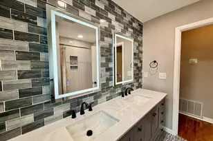 205 Fairpoint Dr, Gulf Breeze, FL 32561 - Photo 25