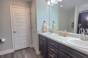 826 Smiley Cir, Pensacola, FL 32514 - Photo 13