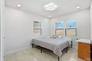 305 N Madison Dr, Pensacola, FL 32505 - Photo 29