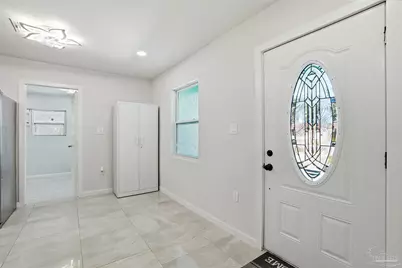 305 N Madison Dr, Pensacola, FL 32505 - Photo 9