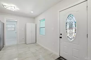 305 N Madison Dr, Pensacola, FL 32505 - Photo 9