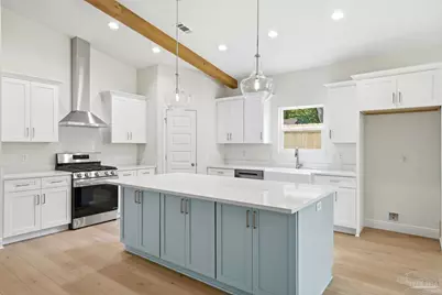 8511 Barrancas St, Navarre, FL 32566 - Photo 11