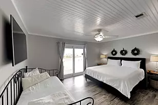 8522 Gulf Blvd, Navarre, FL 32566 - Photo 17