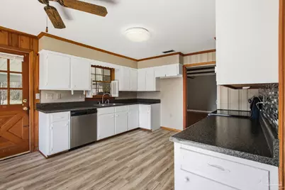 200 14th Ave, Atmore, AL 36502 - Photo 13