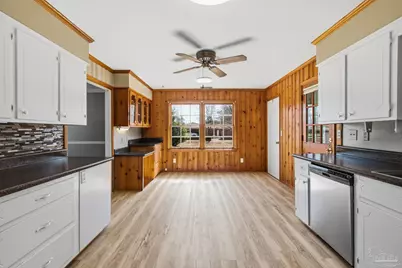 200 14th Ave, Atmore, AL 36502 - Photo 15