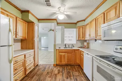 6301 Langley Place Rd, Pensacola, FL 32504 - Photo 11