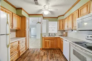 6301 Langley Place Rd, Pensacola, FL 32504 - Photo 11