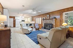 506 Fairpoint Dr, Gulf Breeze, FL 32561 - Photo 11