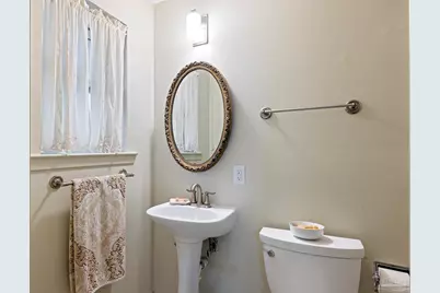 506 Fairpoint Dr, Gulf Breeze, FL 32561 - Photo 27