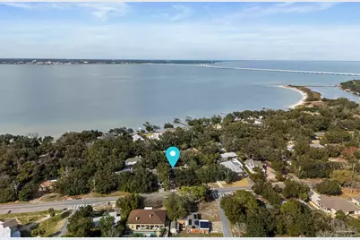 506 Fairpoint Dr, Gulf Breeze, FL 32561 - Photo 49