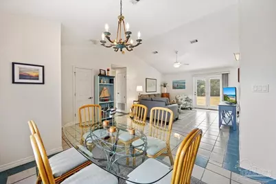 1863 Eagle Ln, Navarre, FL 32566 - Photo 9