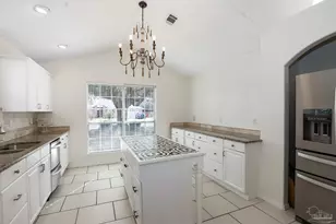 4368 Clair Ct, Gulf Breeze, FL 32563 - Photo 5