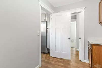 810 W Lakeview Ave, Pensacola, FL 32501 - Photo 15