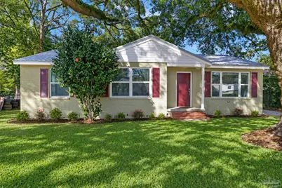 810 W Lakeview Ave, Pensacola, FL 32501 - Photo 1