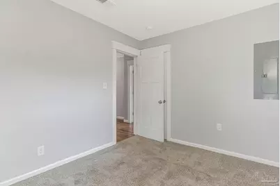 810 W Lakeview Ave, Pensacola, FL 32501 - Photo 27