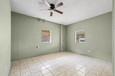 5650 Cruzat Way, Pensacola, FL 32507 - Photo 15