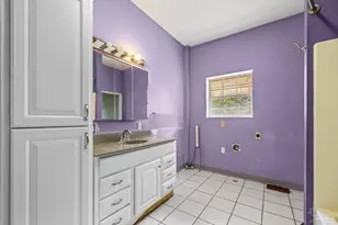 5650 Cruzat Way, Pensacola, FL 32507 - Photo 13