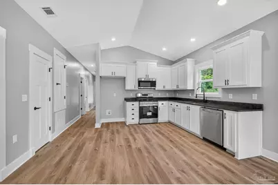 3011 N 15th Ave, Milton, FL 32583 - Photo 3