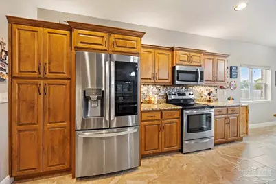 4154 Oak Pointe Dr, Gulf Breeze, FL 32563 - Photo 9