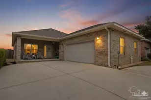 4154 Oak Pointe Dr, Gulf Breeze, FL 32563 - Photo 1