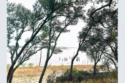 14395 Innerarity Pt Rd, Pensacola, FL 32507 - Photo 17