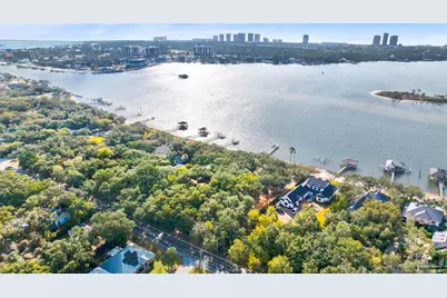 14395 Innerarity Pt Rd, Pensacola, FL 32507 - Photo 7