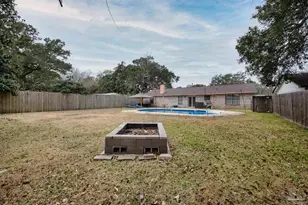 5850 Princeton Dr, Pensacola, FL 32526 - Photo 33