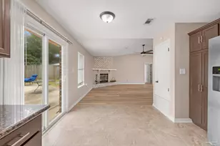 5850 Princeton Dr, Pensacola, FL 32526 - Photo 11