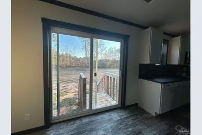 9751 Aloha Ln, Pensacola, FL 32526 - Photo 7