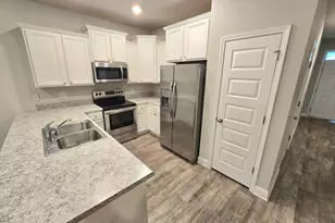 6012 Royal Port Ct, Pensacola, FL 32526 - Photo 5
