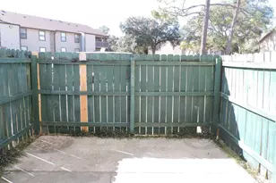 2303 W Michigan Ave, Pensacola, FL 32526 - Photo 13