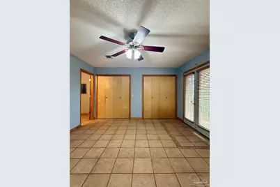 7769 Lakeside Dr, Milton, FL 32571 - Photo 17