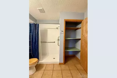 7769 Lakeside Dr, Milton, FL 32571 - Photo 19