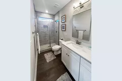 241 N H St, Pensacola, FL 32502 - Photo 9