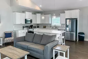 241 N H St, Pensacola, FL 32502 - Photo 31