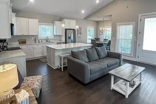 241 N H St, Pensacola, FL 32502 - Photo 19