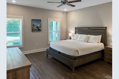 241 N H St, Pensacola, FL 32502 - Photo 7