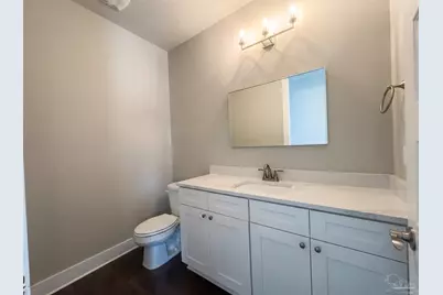 241 N H St, Pensacola, FL 32502 - Photo 13