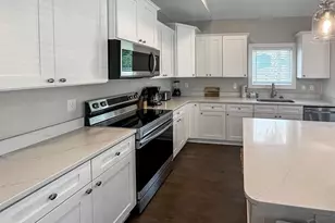 241 N H St, Pensacola, FL 32502 - Photo 27