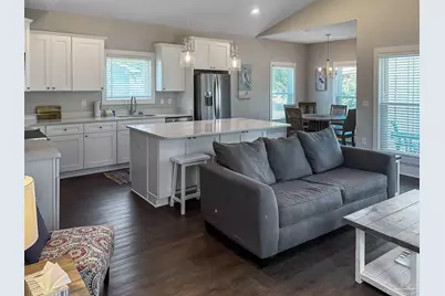 241 N H St, Pensacola, FL 32502 - Photo 21