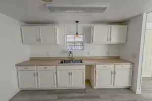 904 Brookhills Dr, Cantonment, FL 32533 - Photo 23